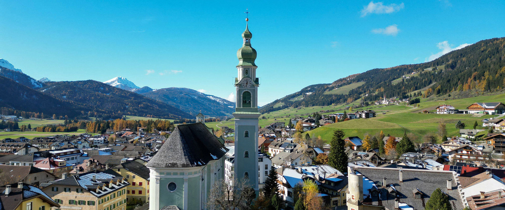 Toblach Parish church and cemetery in Toblach